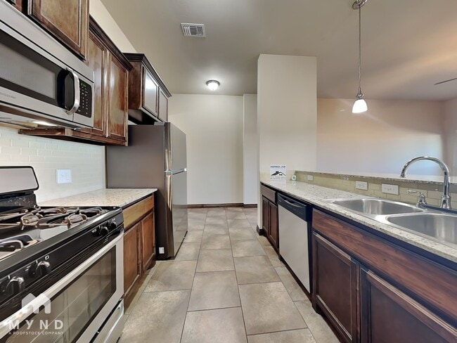 Building Photo - 18208 Manera Wy