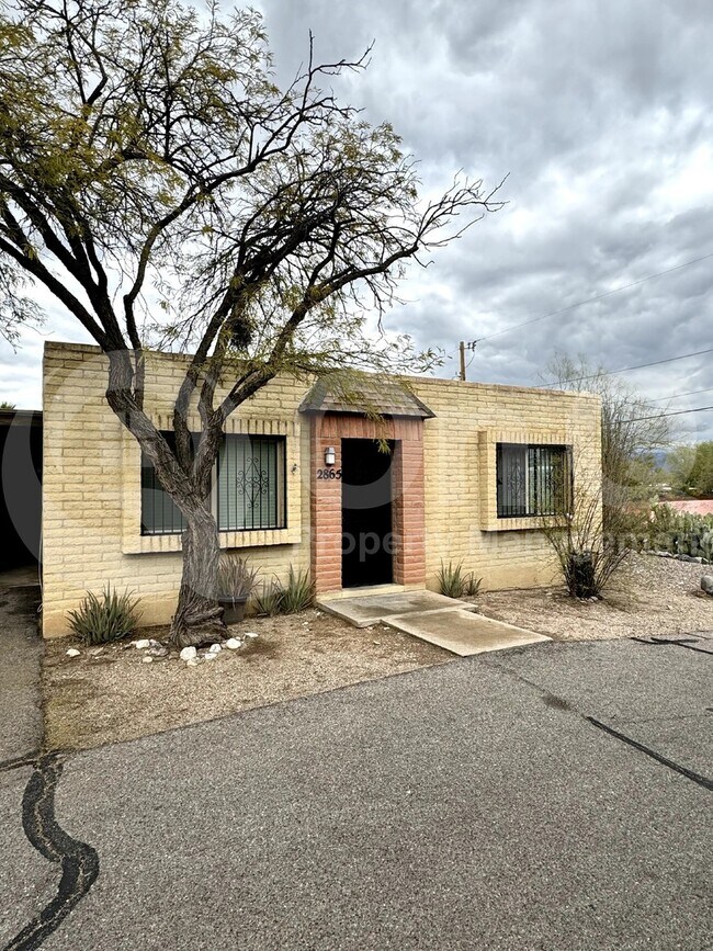 Foto del edificio - 2865 N Fontana Ave