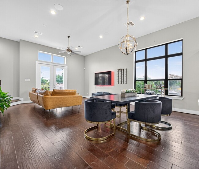 Foto del edificio - 1205 Wrightwood St