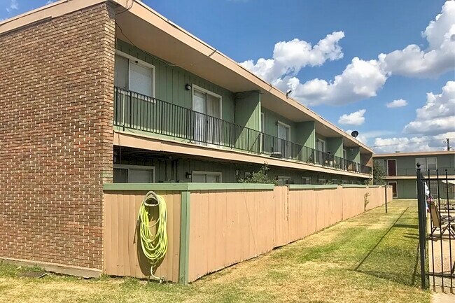 Foto del edificio - Wayside Apts