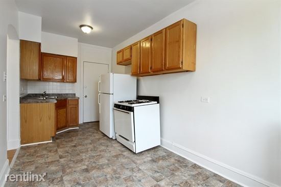 Building Photo - 1 br, 1 bath Apartment - 9000 S Bishop St
