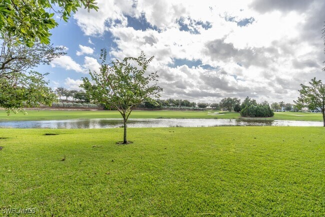 Foto del edificio - 16444 Carrara Way