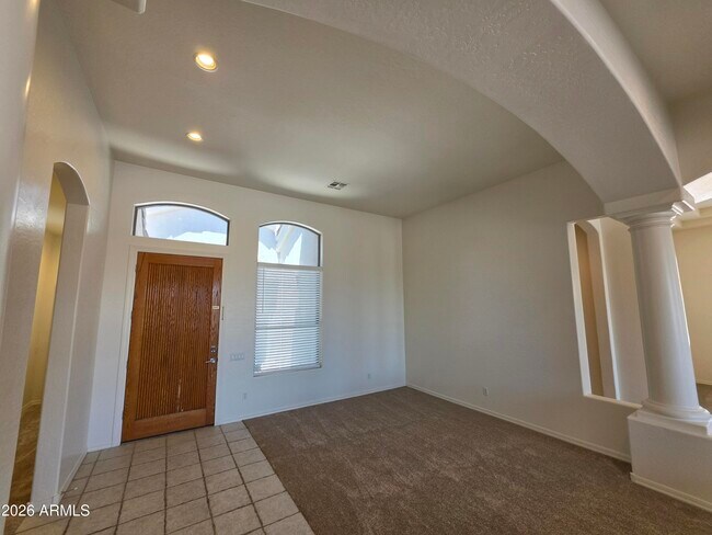 Building Photo - 2653 N Travis
