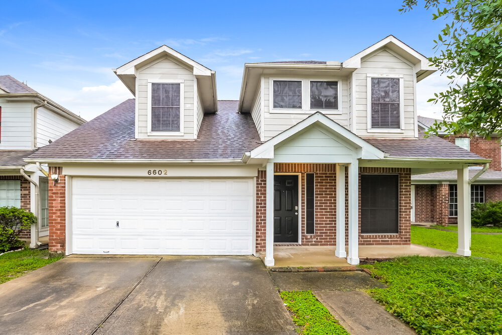 Primary Photo - 6602 Bluebottle Ln