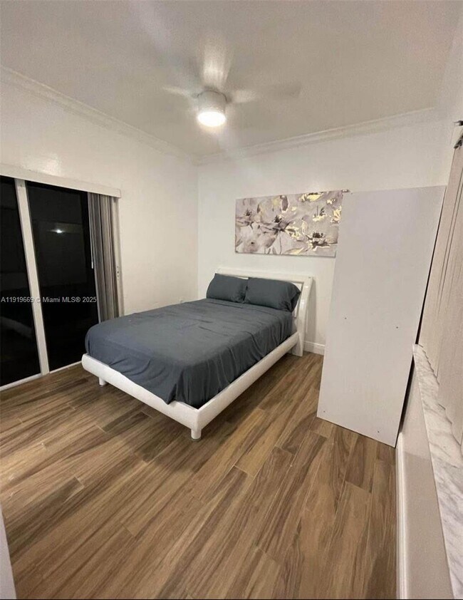 Foto del edificio - 22905 SW 114th Pl