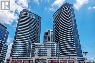 Building Photo - 7161 Yonge St
