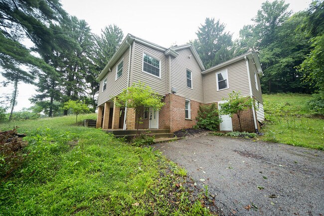 Building Photo - 1091 Milltown Rd