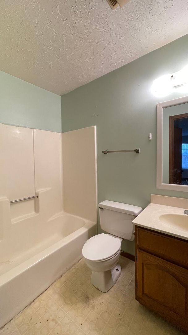 Foto del edificio - WEST LAFAYETTE...1 Bedroom 1 Bath