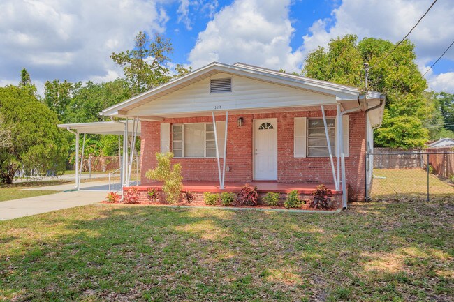 Building Photo - 3417 W Palmetto St