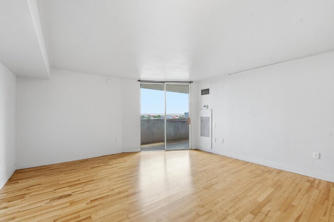 Photo - $1,670.95 with $300 off the first month's rent, 1 Bed - 1 Bath, Condo in Denver with Washer and D...