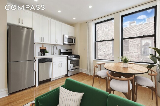 Foto del edificio - 750 Riverside Dr