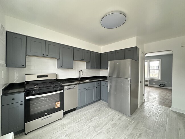 Foto del edificio - 6721 N California Ave