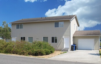 Building Photo - 1448 NW Elwha St
