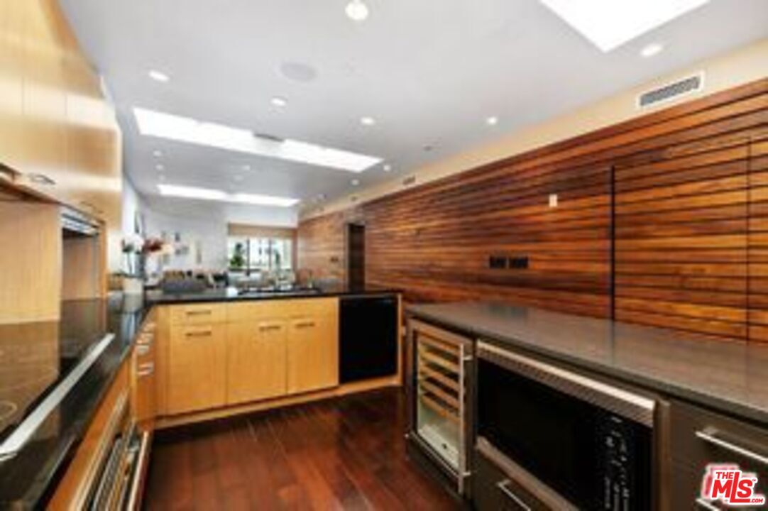 Foto principal - 140 Ocean Park Blvd