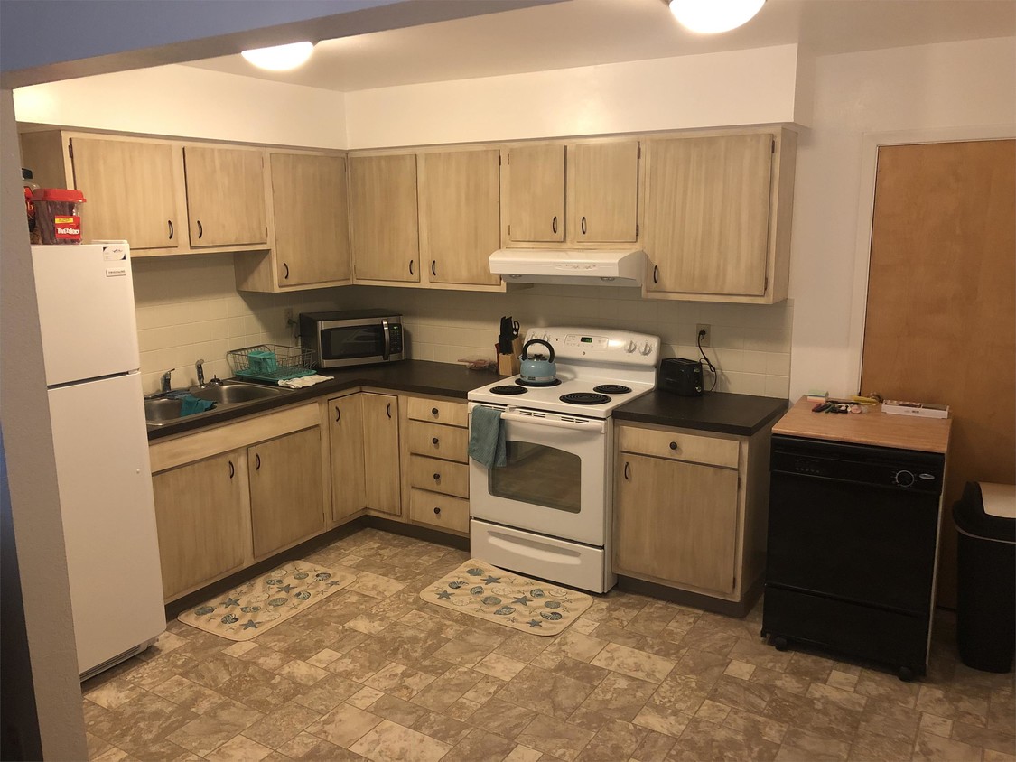 Foto principal - 1413 13th St S
