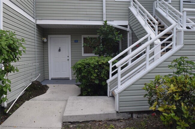 Foto del edificio - 3453 NW 44th St