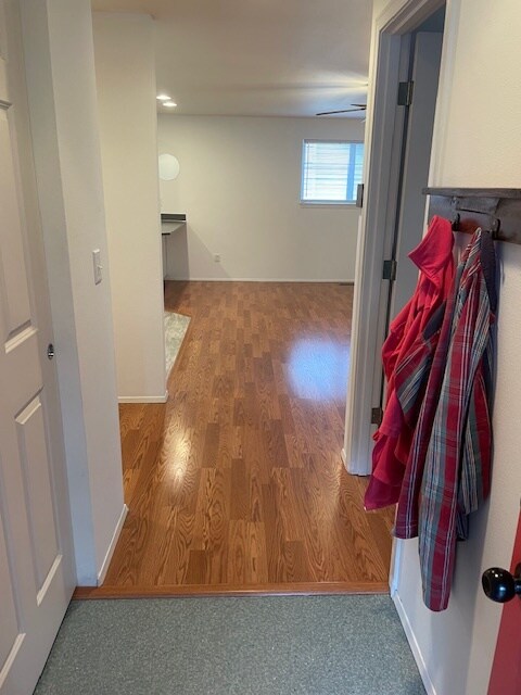 Entrada - 13051 40th Ave S