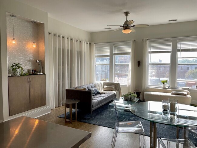 Foto del edificio - 619 N 4th St