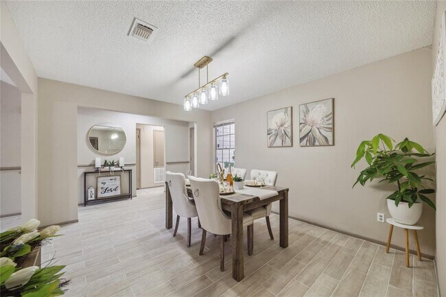 Foto del edificio - 11202 Bayou Pl Dr