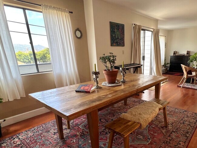 Foto del edificio - 3161 Weldon Ave