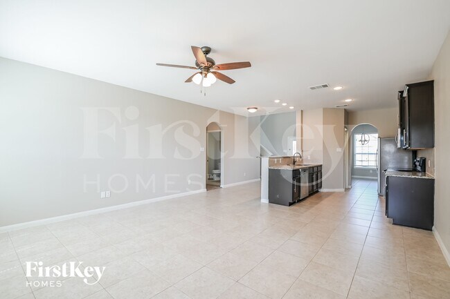 Foto del edificio - 710 Shady Meadow Ln