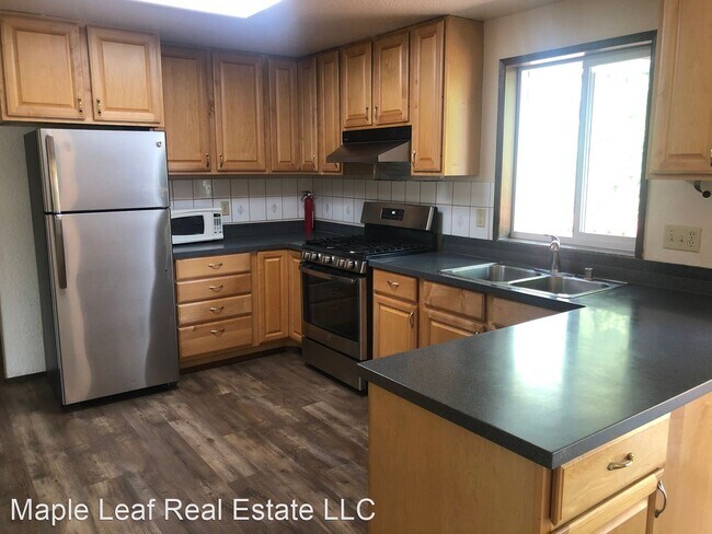 Foto del edificio - 3 br, 2 bath House - 340 NE 94th St