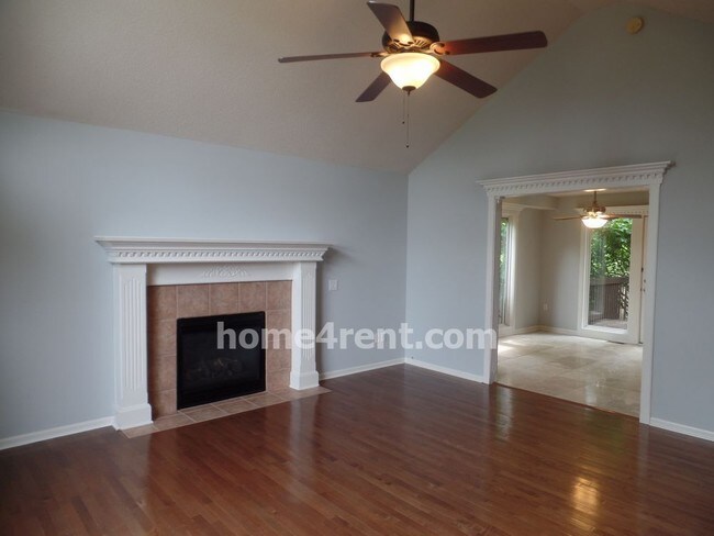 Building Photo - 3625 NW Anchor Ct