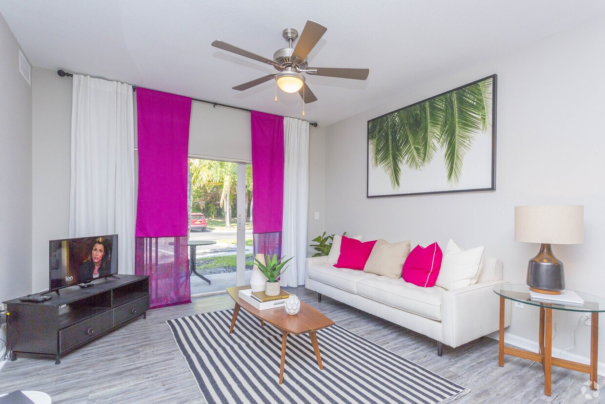 Savona Grand Apartments 7132 Colony Club Dr Boynton Beach, FL