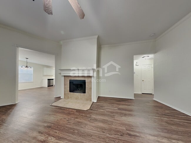 Building Photo - 1013 White Marlin Dr