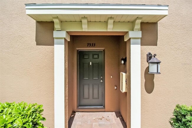 Building Photo - 7333 Skybird Rd