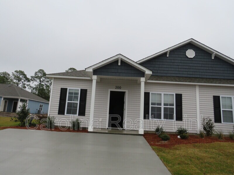 200 glenshee Ct, Shallotte, NC 28470 Townhome Rentals in Shallotte NC
