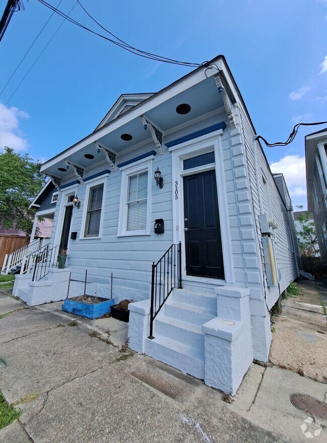 Building Photo - 3105 Cleveland Ave