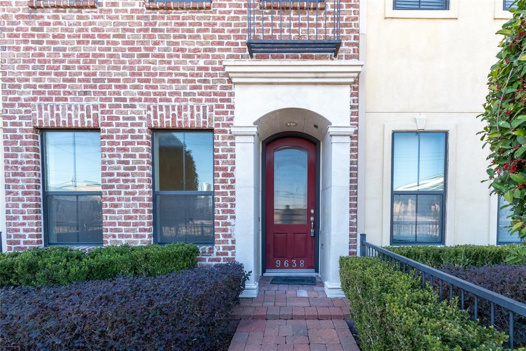 Foto principal - 9638 Knight Rd