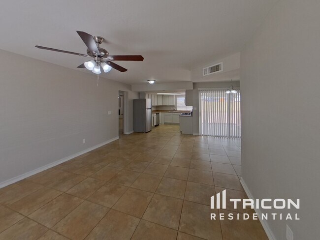 Building Photo - 1538 W Charleston Avenue Phoenix AZ