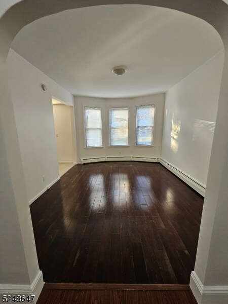 Primary Photo - 916 Broadway