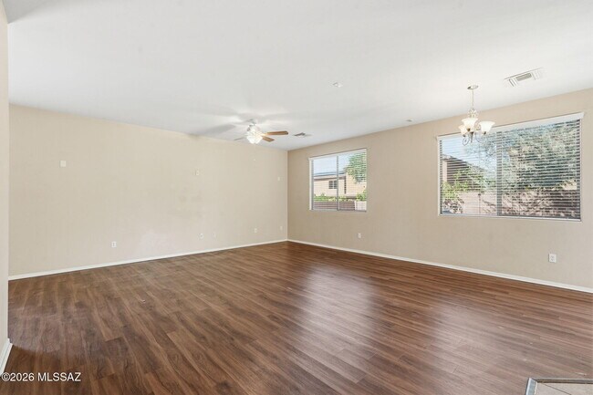 Foto del edificio - 3576 W Goshen Dr