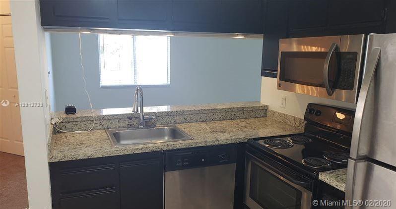 Foto principal - 1342 The Pointe Dr