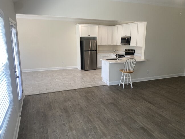Building Photo - 3273 Spiral Ln
