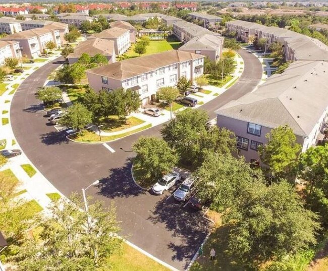 Building Photo - 2554 Middleton Grove Dr