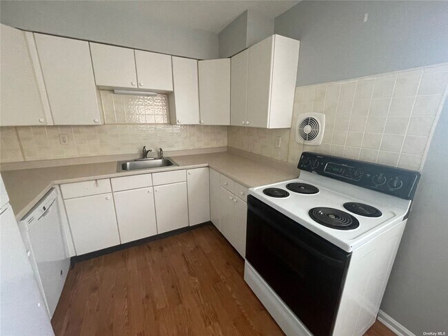 Foto del edificio - 210 Oakview Ave