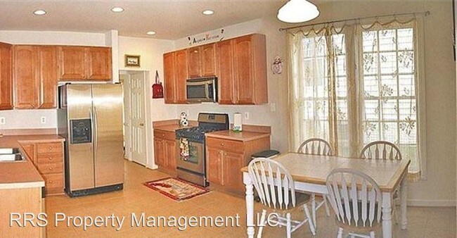 Building Photo - 12344 Cherry Branch Dr