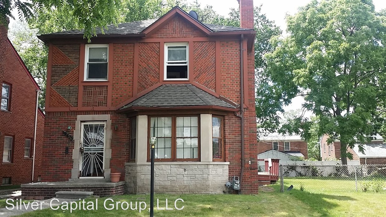 Foto principal - 19475 Monte Vista St