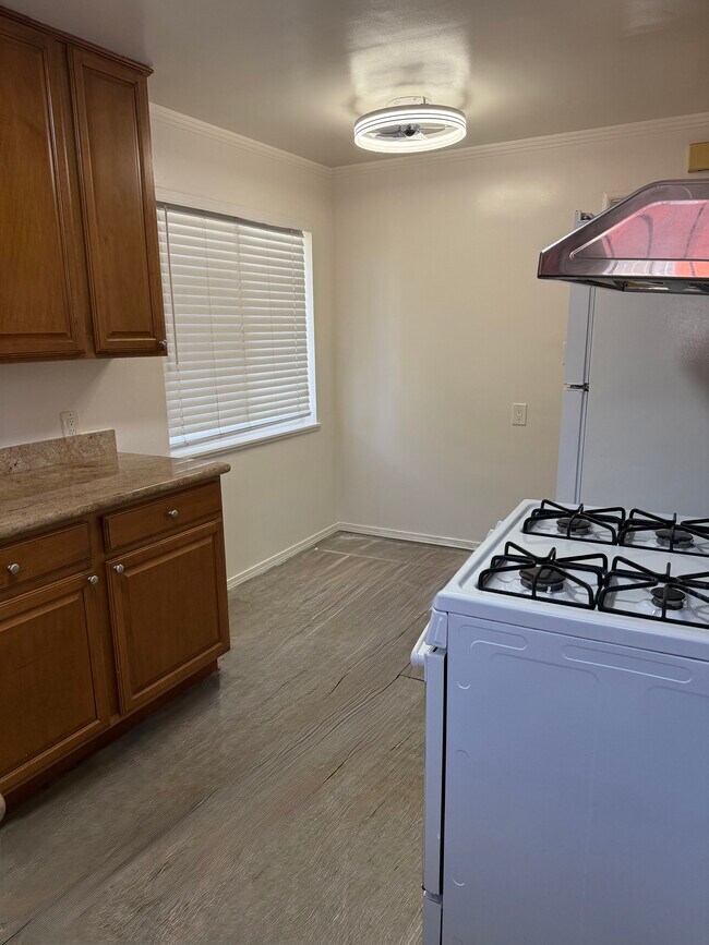 Cocina - 317 Herma Ct