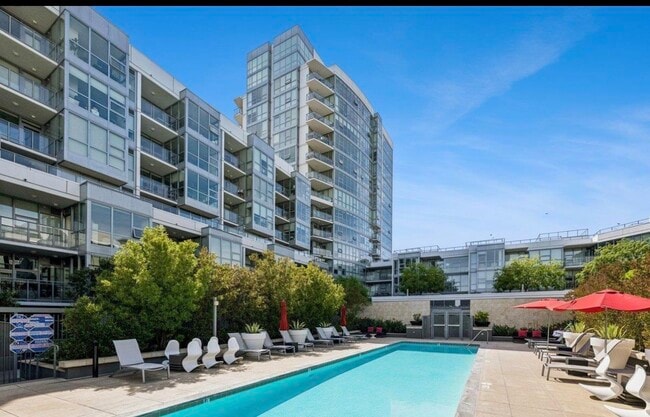 Building Photo - 435 China Basin St