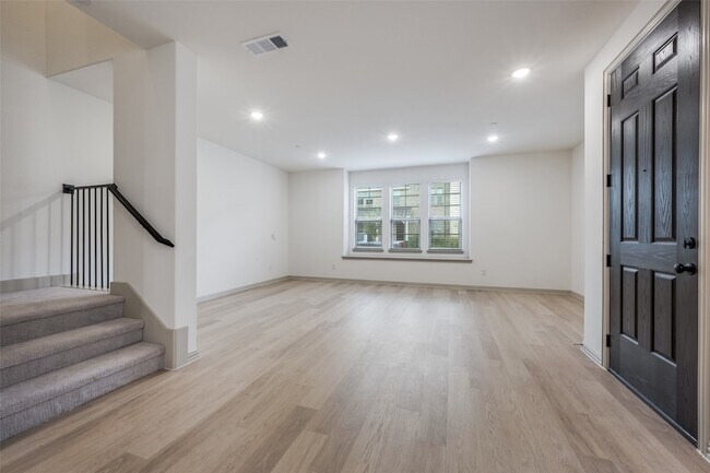 Foto del edificio - 512 Parkside Dr