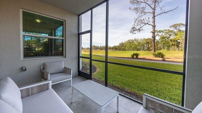 Foto del edificio - 17655 Opal Sand Dr