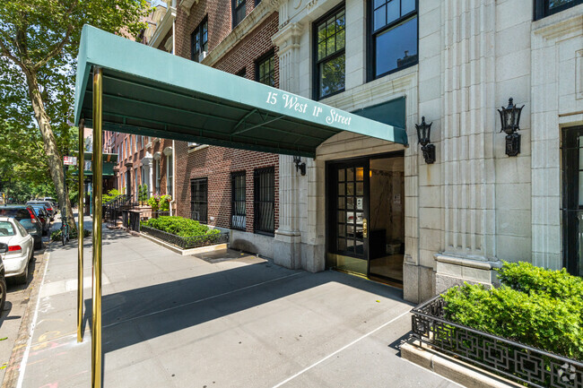 Foto del edificio - 15 W 11th St