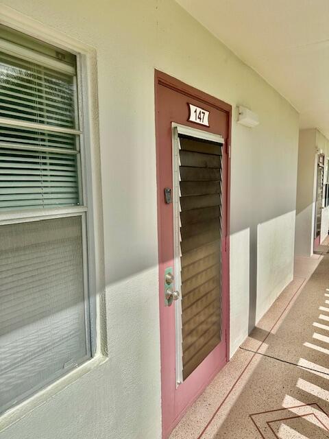 Building Photo - 147 Fanshaw D