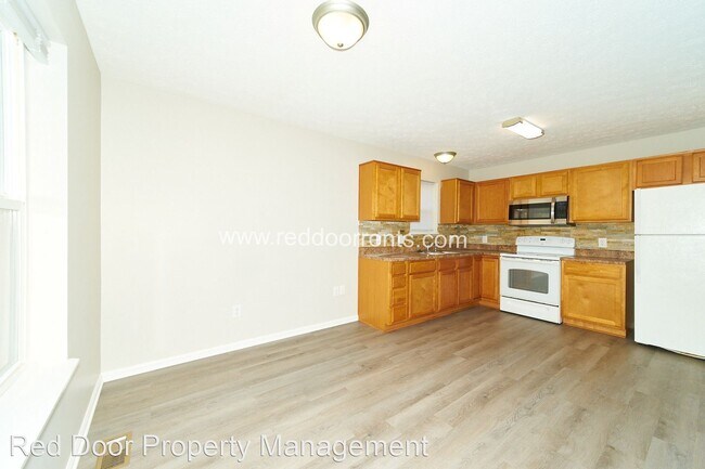 Building Photo - 3 br, 1 bath House - 3159 Graceland Ave
