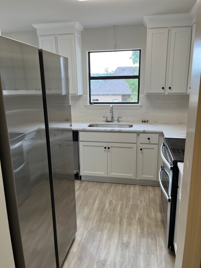 11 Willow Oak Ct, Little Rock, AR 72211 House Rental in Little Rock, AR